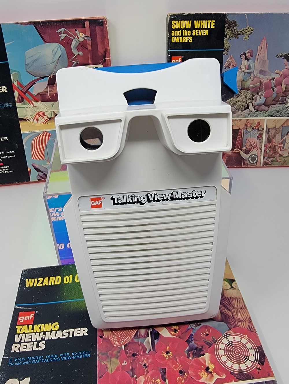 VINTAGE 1970's GAF TALKING VIEW-MASTER Set with 3 Talking Reel Packs (Tested)